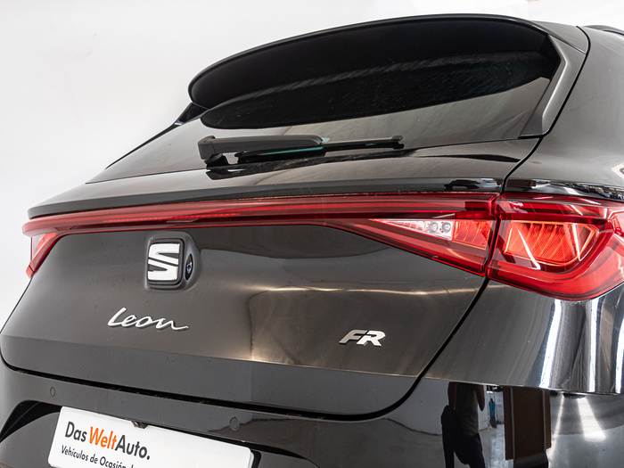 Renting SEAT León ST 1.5 TSI S&S FR Special Edition 110 kW (150 CV) Ocasión 1