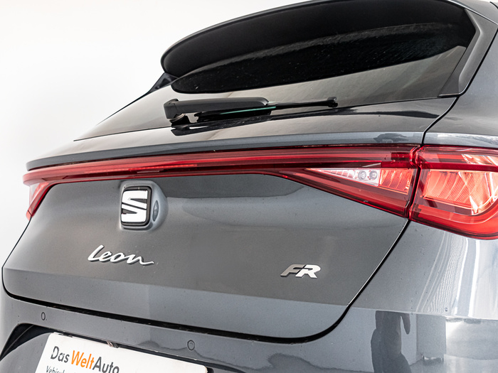 Renting SEAT León ST 1.5 TSI S&S FR Special Edition 110 kW (150 CV) Ocasión 2