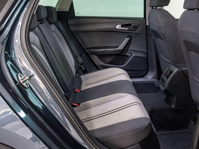 Renting SEAT León ST 1.5 TSI S&S Style 96 kW (130 CV) Ocasión