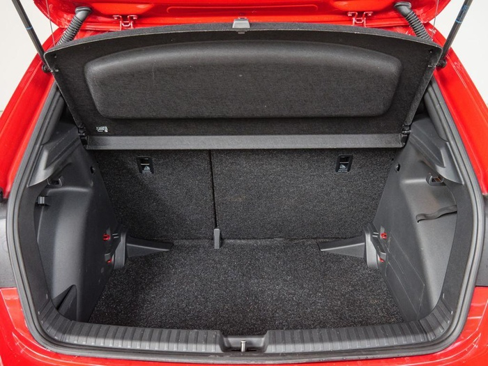 Renting Skoda Fabia 1.0 TSI Monte Carlo 85 kW (115 CV) Ocasión