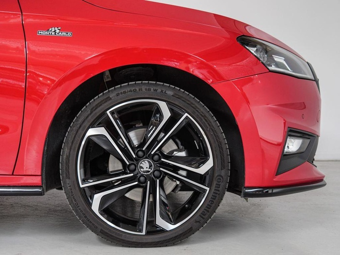 Renting Skoda Fabia 1.0 TSI Monte Carlo 85 kW (115 CV) Ocasión