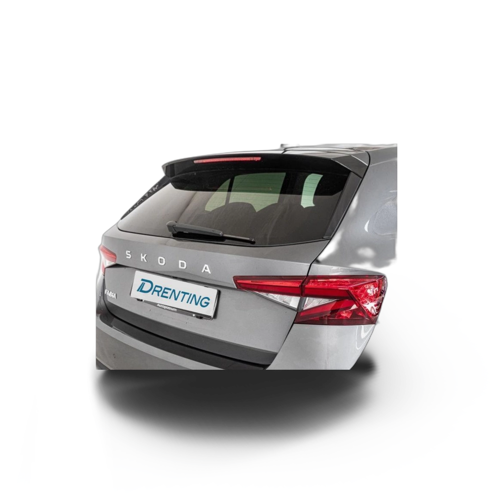Renting Skoda Fabia 1.0 TSI Selection DSG 85 kW (115 CV) Ocasión 1