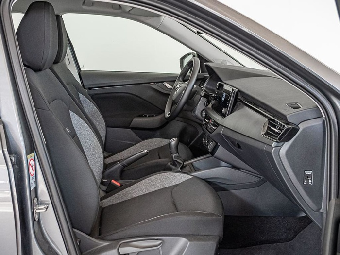 Renting Skoda Kamiq 1.0 TSI Essence 70 kW (95 CV) Ocasión
