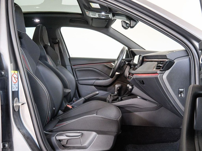 Renting Skoda Kamiq 1.0 TSI Montecarlo DSG 85 kW (115 CV) Ocasión