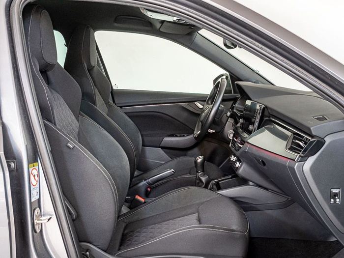 Renting Skoda Kamiq 1.0 TSI Style 81 kW (110 CV) Ocasión