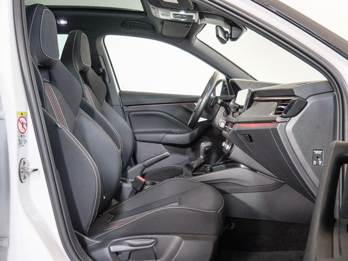 Renting Skoda Kamiq 1.5 TSI Monte Carlo DSG 110 kW (150 CV) Ocasión