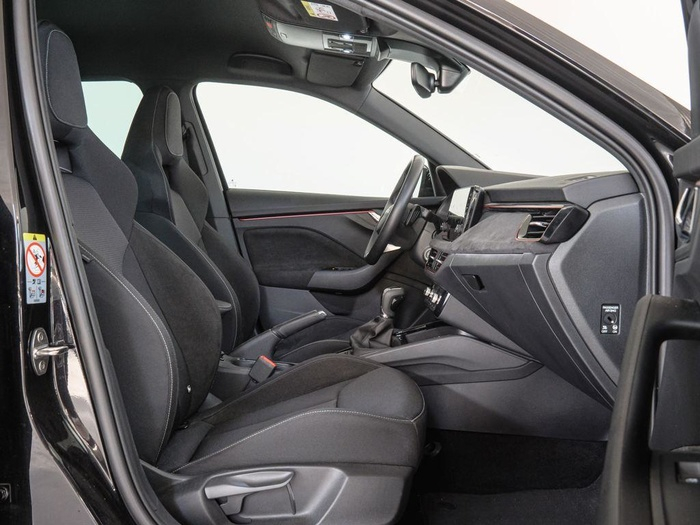 Renting Skoda Kamiq 1.5 TSI Sport DSG 110 kW (150 CV) Ocasión