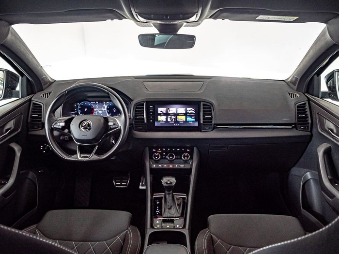 Renting Skoda Karoq 1.5 TSI ACT Sportline DSG 110 kW (150 CV) Ocasión