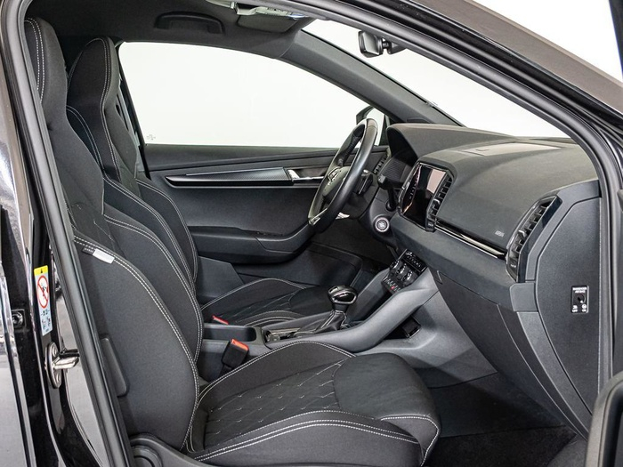 Renting Skoda Karoq 1.5 TSI ACT Sportline DSG 110 kW (150 CV) Ocasión