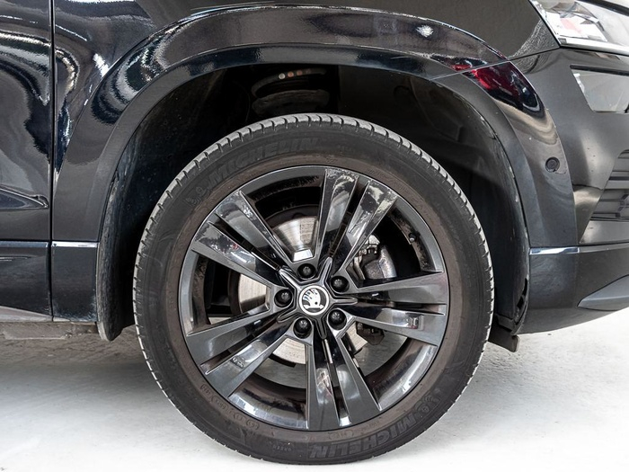 Renting Skoda Karoq 1.5 TSI ACT Sportline DSG 110 kW (150 CV) Ocasión