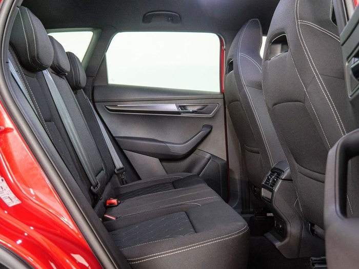Renting Skoda Karoq 1.5 TSI ACT Sportline DSG 110 kW (150 CV) Ocasión 1