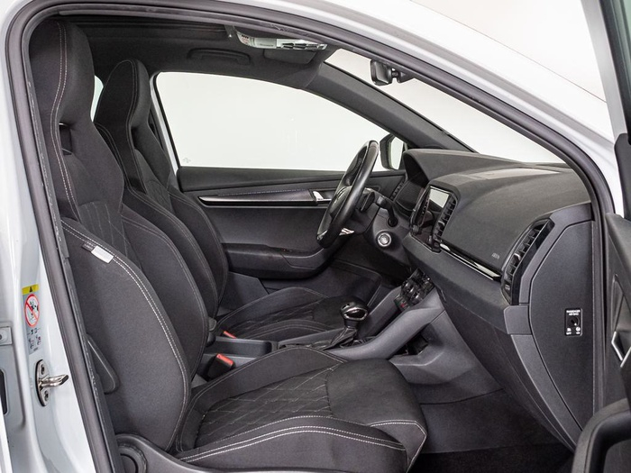 Renting Skoda Karoq 1.5 TSI ACT Sportline DSG 110 kW (150 CV) Ocasión 2
