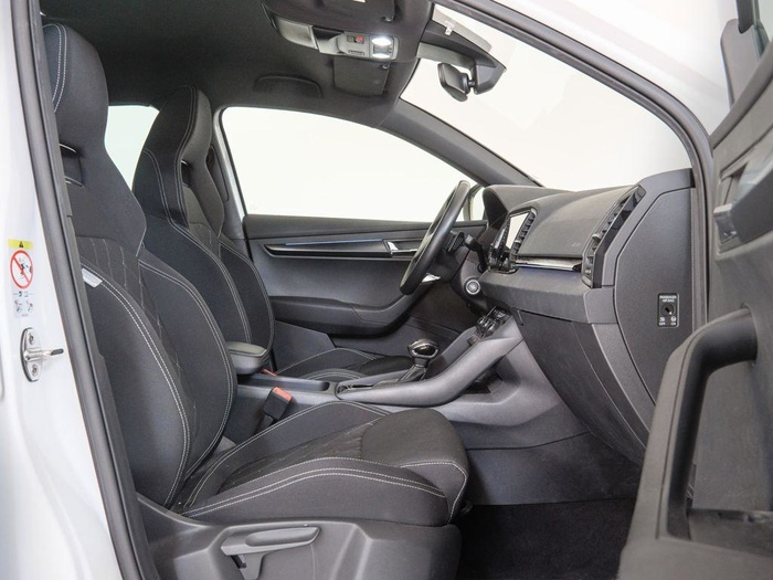 Renting Skoda Karoq 1.5 TSI ACT Sportline DSG 110 kW (150 CV) Ocasión 4