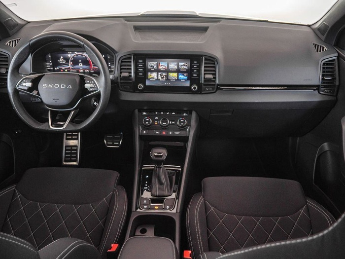 Renting Skoda Karoq 1.5 TSI ACT Sportline DSG 110 kW (150 CV) Ocasión 5