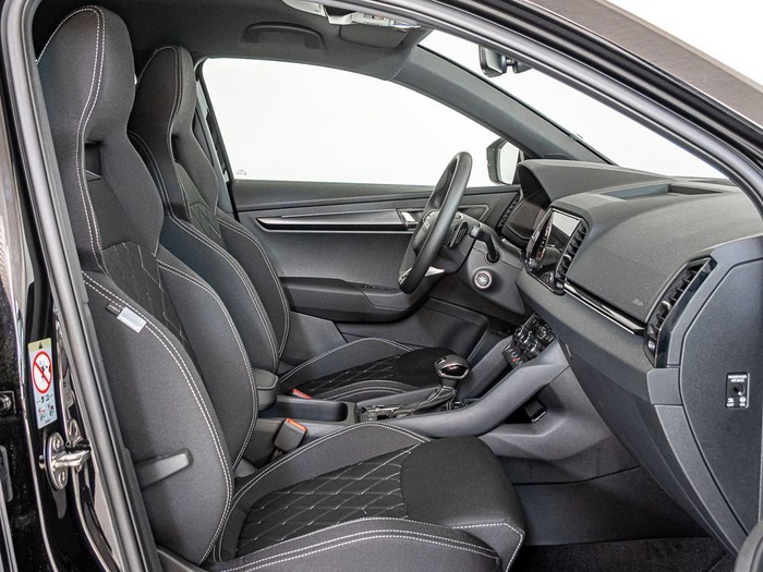 Renting Skoda Karoq 1.5 TSI ACT Sportline DSG 110 kW (150 CV) Ocasión 6