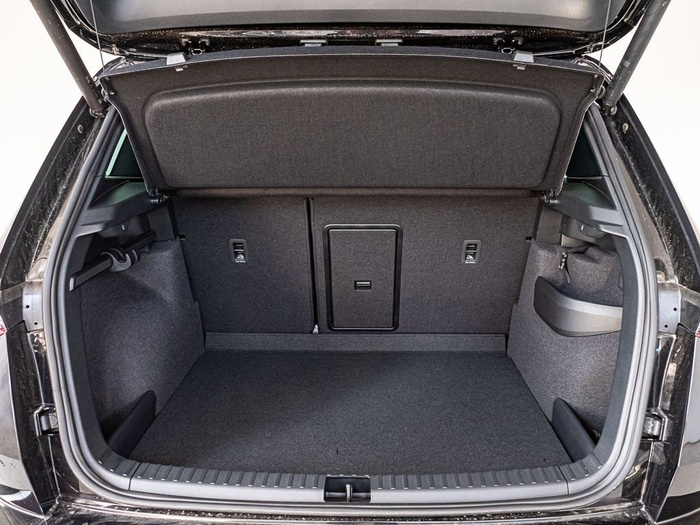 Renting Skoda Karoq 1.5 TSI ACT Sportline DSG 110 kW (150 CV) Ocasión 6