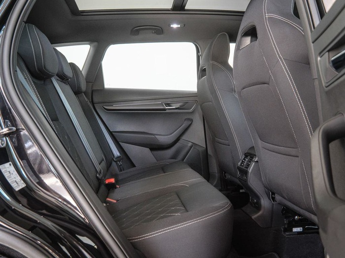 Renting Skoda Karoq 2.0 TDI Sportline DSG 110 kW (150 CV) Ocasión 1