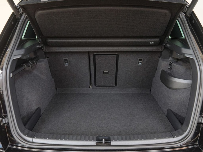 Renting Skoda Karoq 2.0 TDI Sportline DSG 110 kW (150 CV) Ocasión 1