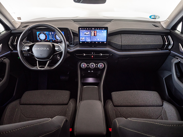 Renting Skoda Kodiaq 1.5 TSI m-HEV Selection DSG 110 kW (150 CV) Ocasión 10