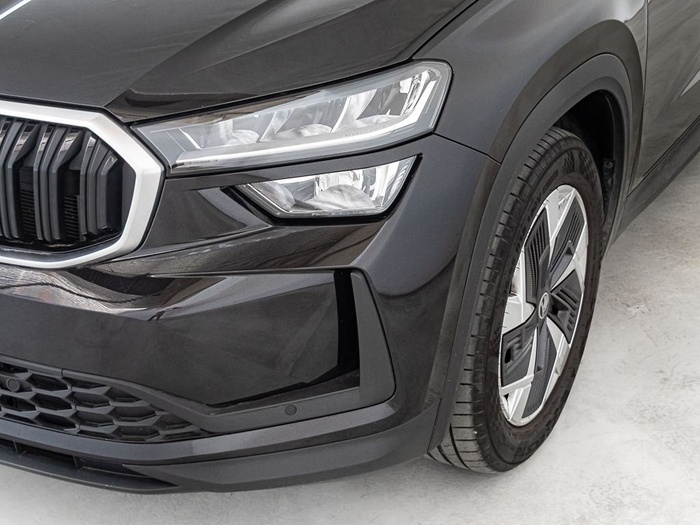 Renting Skoda Kodiaq 1.5 TSI m-HEV Selection DSG 110 kW (150 CV) Ocasión 4