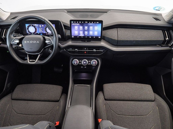 Renting Skoda Kodiaq 1.5 TSI m-HEV Selection DSG 110 kW (150 CV) Ocasión 13