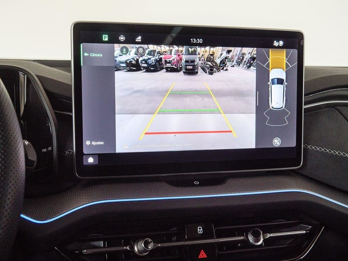 Renting Skoda Kodiaq 1.5 TSI PHEV Sportline 4×2 DSG 150 kW (204 CV) Ocasión