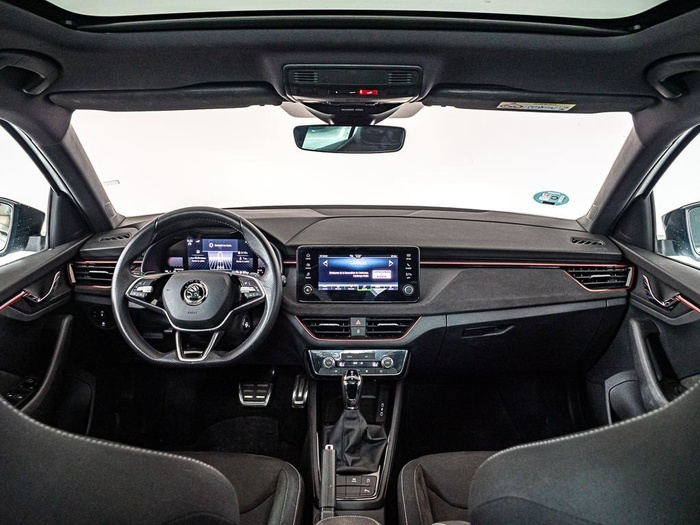 Renting Skoda Scala 1.0 TSI Design DSG 85 kW (115 CV) Ocasión