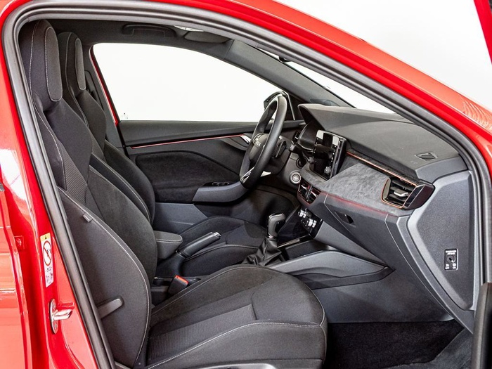 Renting Skoda Scala 1.0 TSI Design DSG 85 kW (115 CV) Ocasión 1