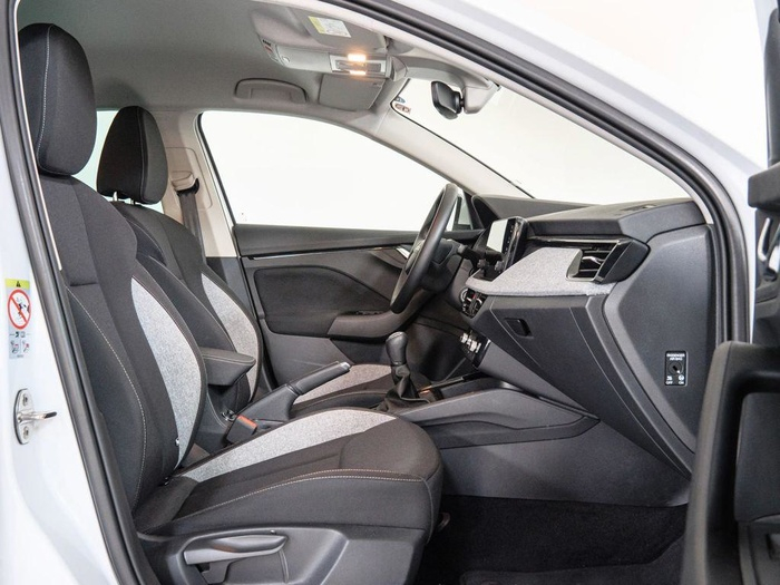 Renting Skoda Scala 1.0 TSI Selection 85 kW (115 CV) Ocasión 1