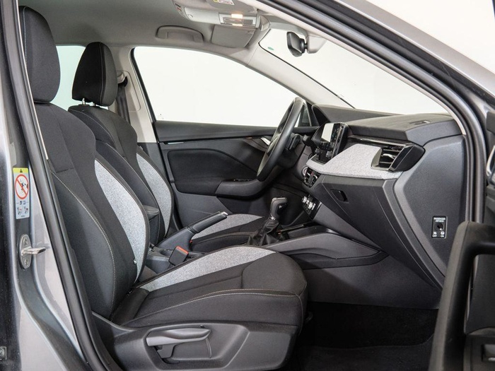 Renting Skoda Scala 1.0 TSI Selection DSG 85 kW (115 CV) Ocasión 1