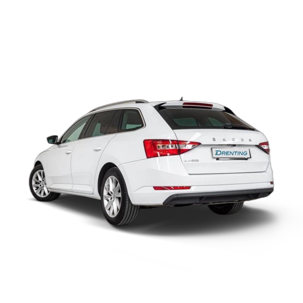 Renting Skoda Superb Combi 2.0 TDI Ambition DSG 110 kW (150 CV) Ocasión