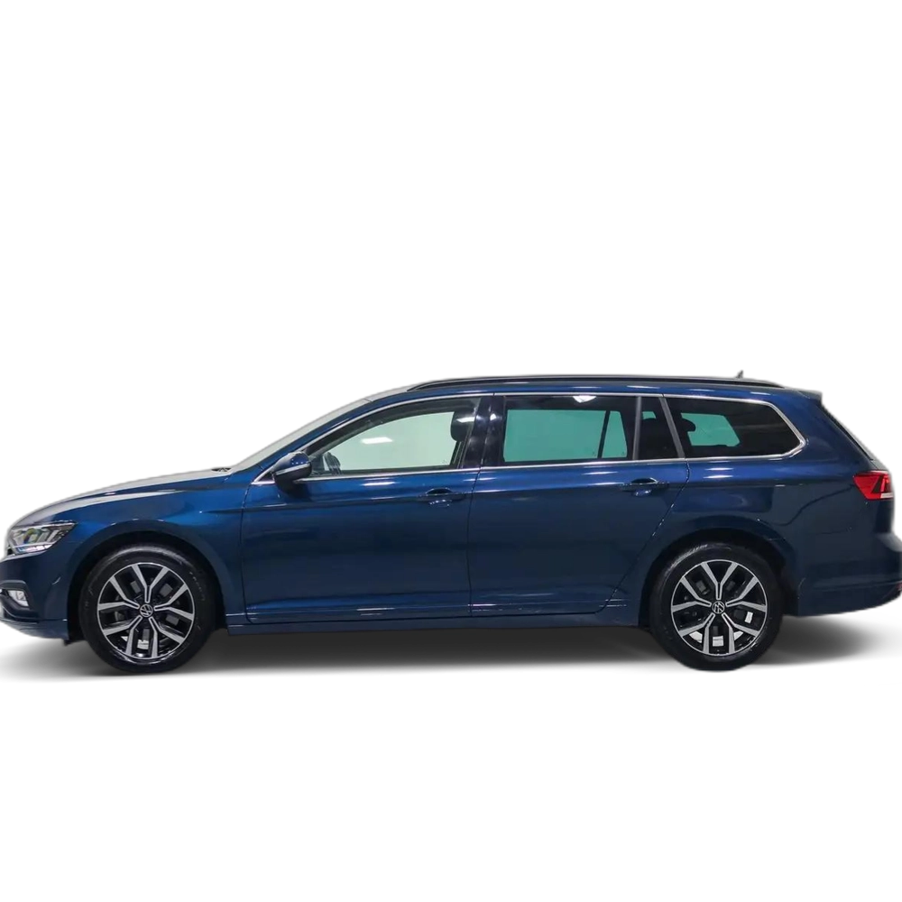 Renting Volkswagen Passat Variant 2.0TDI EVO Executive DGS7 110kW Azul
