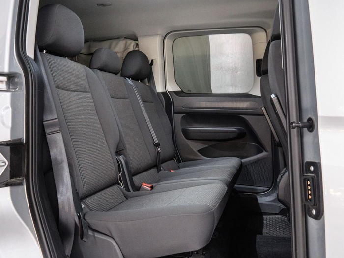 Renting Volkswagen Caddy California 2.0 TDI 75 kW (102 CV) Ocasión