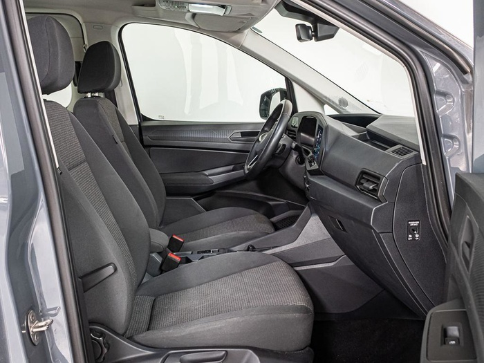 Renting Volkswagen Caddy Maxi Origin 1.5 TSI 85 kW (116 CV) DSG Ocasión 2