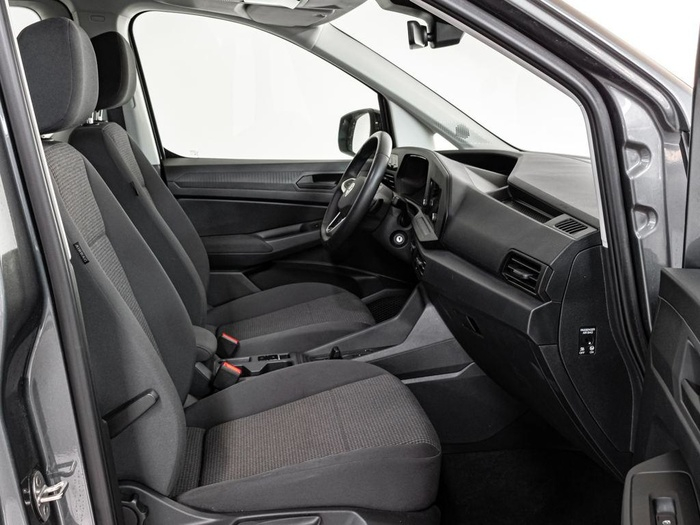 Renting Volkswagen Caddy Maxi Origin 1.5 TSI 85 kW (116 CV) DSG Ocasión 5