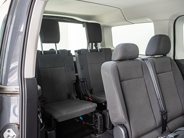 Renting Volkswagen Caddy Maxi Origin 1.5 TSI 85 kW (116 CV) DSG Ocasión 8