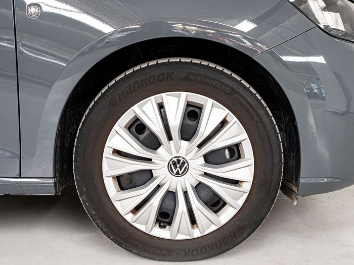 Renting Volkswagen Caddy Maxi Origin 1.5 TSI eHybrid PHEV 110 kW (150 CV) Ocasión 1 2