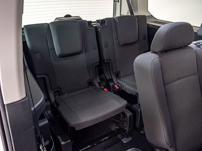 Renting Volkswagen Caddy Maxi Origin 1.5 TSI eHybrid PHEV 110 kW (150 CV) Ocasión 2