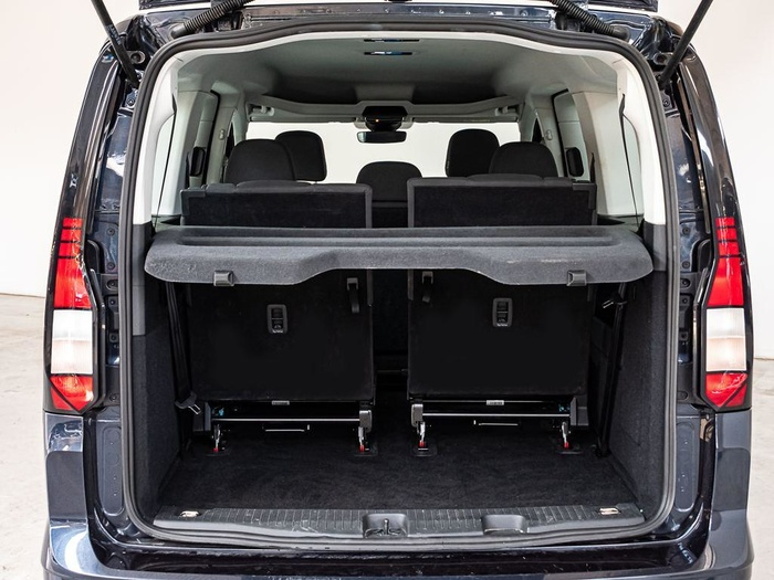 Renting Volkswagen Caddy Maxi Origin 2.0 TDI 75 kW (102 CV) Ocasión 1 1