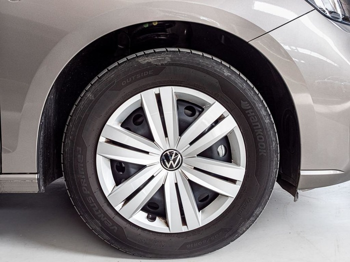 Renting Volkswagen Caddy Maxi Origin 2.0 TDI 75 kW (102 CV) Ocasión 1 2