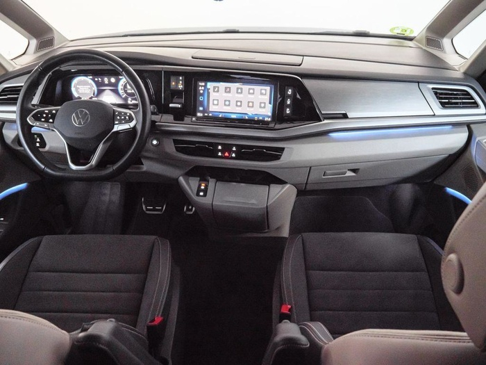 Renting Volkswagen Multivan Style Batalla Larga 2.0 TDI 110 kW (150 CV) DSG Ocasión