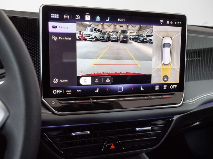 Renting Volkswagen Passat Variant Business 1.5 eTSI 110 kW (150 CV) DSG Ocasión