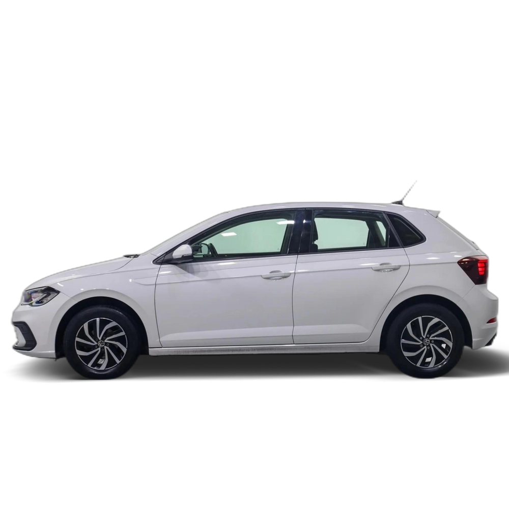 Renting VOLKSWAGEN Polo 1.0 TSI Life 70kW