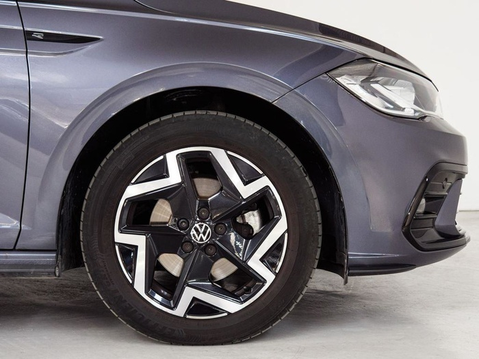 Renting Volkswagen Polo R-Line 1.0 TSI 85 kW (115 CV) DSG Ocasión