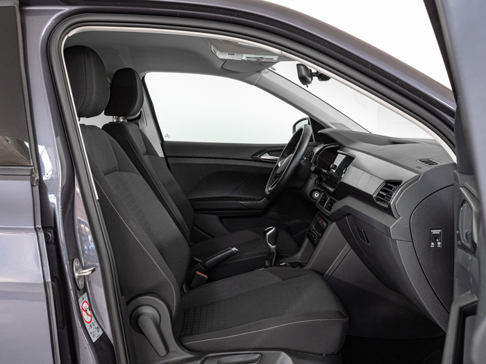 Renting Volkswagen T-Cross Advance 1.0 TSI 81 kW (110 CV) Ocasión 2