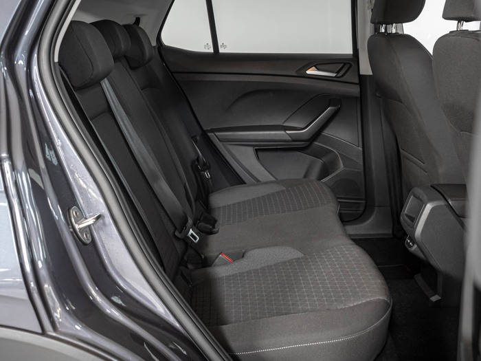 Renting Volkswagen T-Cross Advance 1.0 TSI 81 kW (110 CV) Ocasión 2