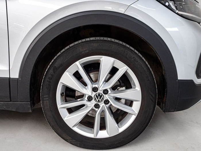 Renting Volkswagen T-Cross Life 1.0 TSI 85 kW (115 CV) Ocasión 1 1