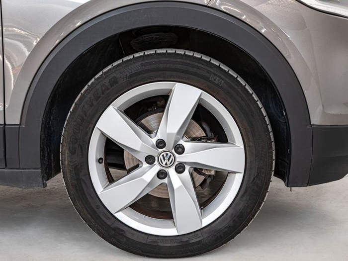 Renting Volkswagen T-Cross Sport 1.0 TSI 81 kW (110 CV) Ocasión 1