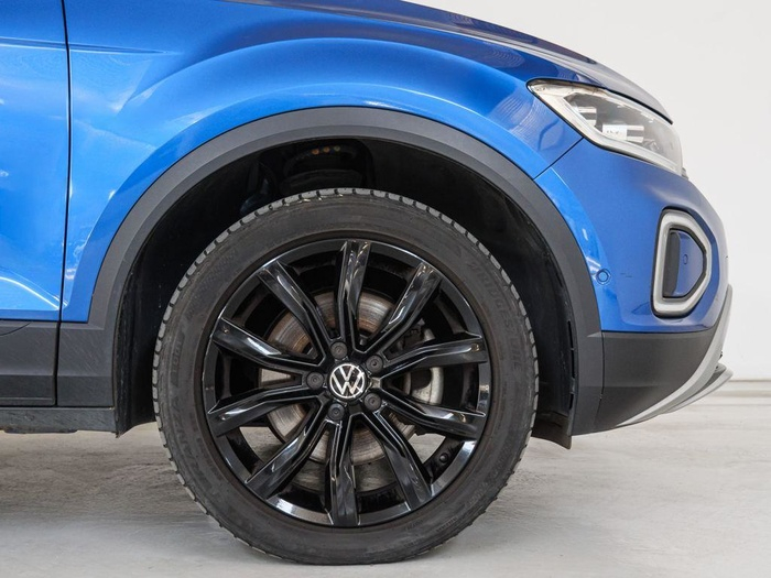 Renting Volkswagen T-Roc Dark 2.0 TDI 110 kW (150 CV) DSG Ocasión 1