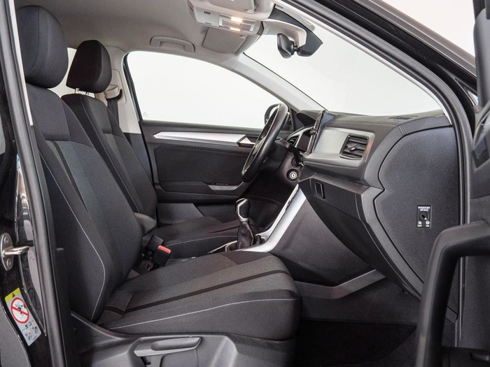Renting Volkswagen T-Roc Life 1.0 TSI 81 kW (110 CV) Ocasión 1